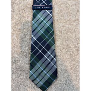 Tommy Hilfiger Men’s Silk Necktie Classic Designer Tie NWT New With Tags